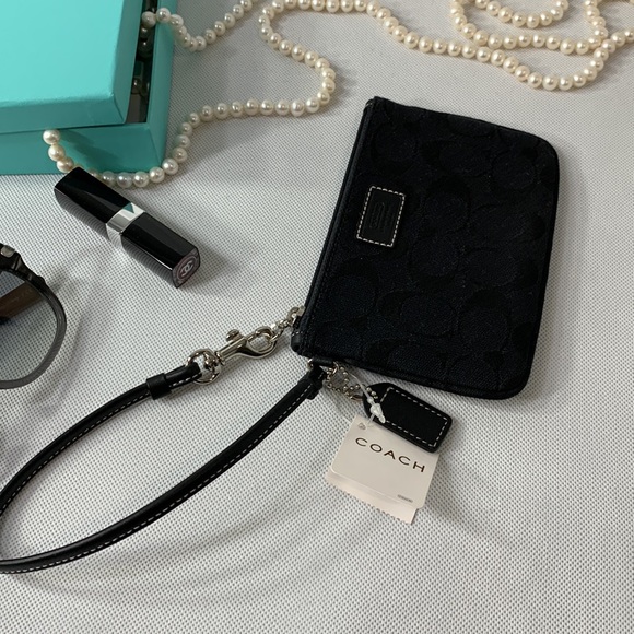 Coach Wristlet Wallet - Brand New with Tags! - Picture 5 of 10